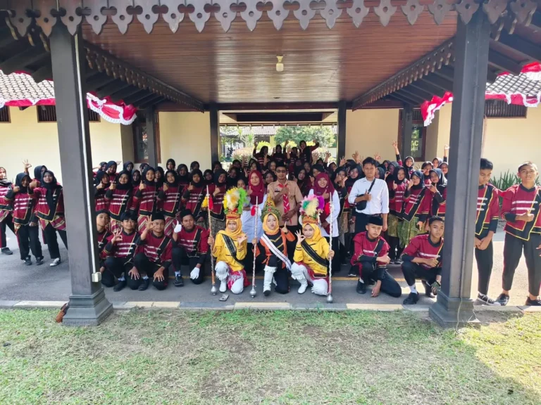 UPACARA PEMBUKAAN JAMBORE PRAMUKA KE-2 MTsN 3 KLATEN